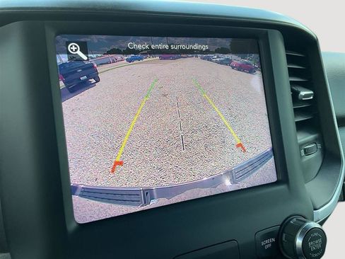 Used 2021 RAM 1500 Big Horn AWD/4WD image 18