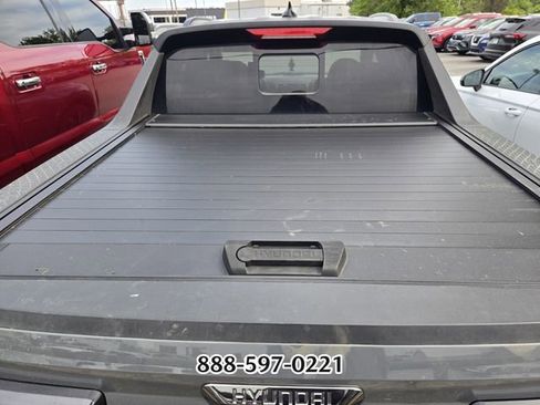 Used 2024 Hyundai Santa Cruz Night image 6