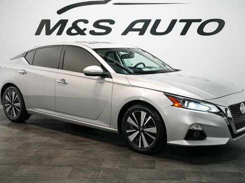 Used 2020 Nissan Altima 2.5 SL FWD image 7