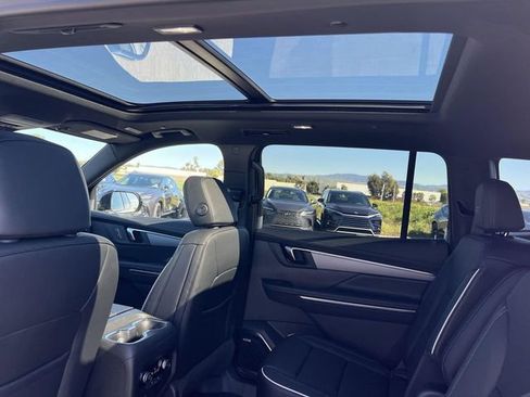 New 2026 Buick Enclave Sport Touring w/ Power Package image 29