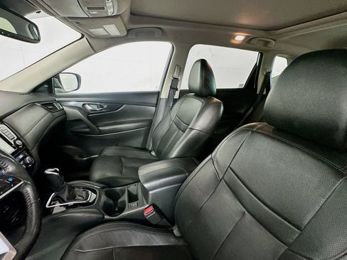 Used 2020 Nissan Rogue SL w/ Premium Package AWD/4WD image 22