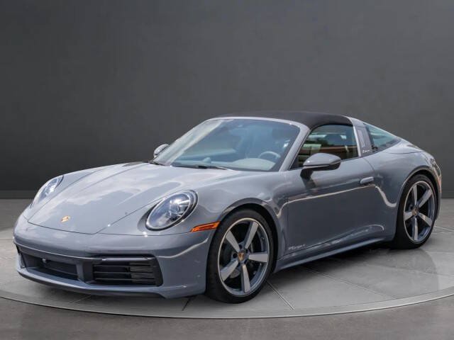 Used 2024 Porsche 911 Targa 4 AWD/4WD image 3