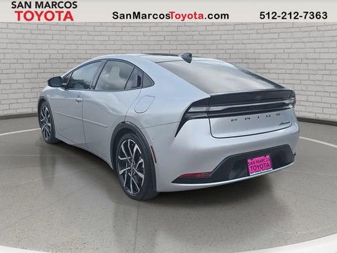 Used 2024 Toyota Prius Prime Premium image 7