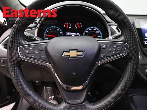 Used 2020 Chevrolet Malibu LS FWD image 10