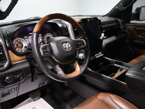 Used 2020 RAM 1500 Longhorn image 16