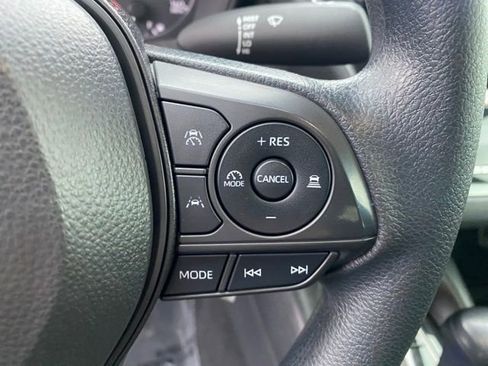 Certified 2024 Toyota Corolla LE image 18