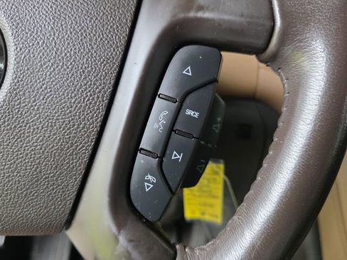 Used 2016 Buick Enclave Premium w/ Experience Buick Package FWD image 30