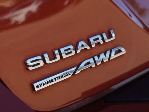 Used 2024 Subaru Crosstrek 2.5i Limited AWD/4WD image 13