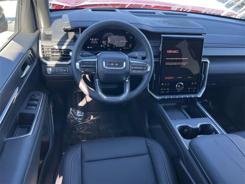 New 2026 GMC Acadia Elevation image 11