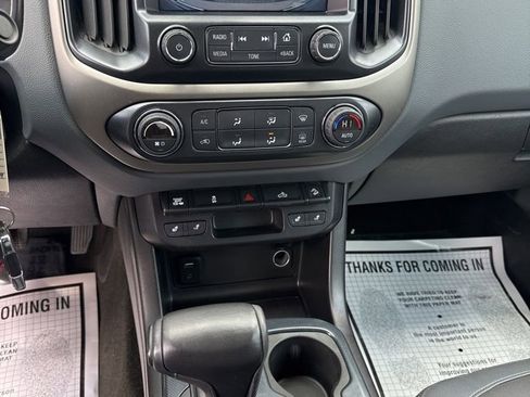 Used 2016 Chevrolet Colorado Z71 AWD/4WD image 15