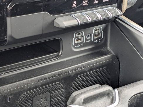 Used 2022 RAM 1500 Laramie image 19