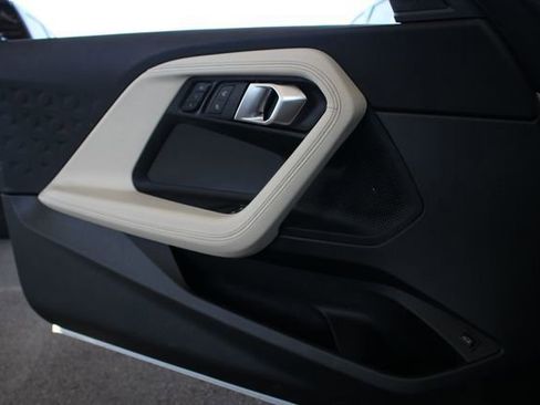 Used 2024 BMW 230i Coupe image 23