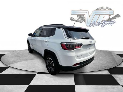Used 2023 Jeep Compass Limited AWD/4WD image 4