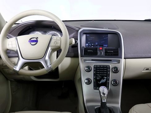Used 2013 Volvo XC60 T6 AWD/4WD image 26