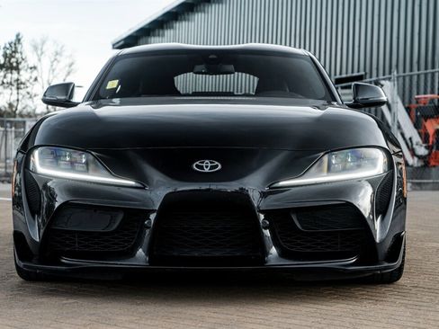 Used 2021 Toyota Supra Premium w/ Driver Assist Package image 4