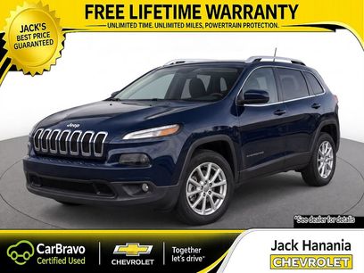 Used 2018 Jeep Cherokee Latitude Plus w/ Comfort/Convenience Group