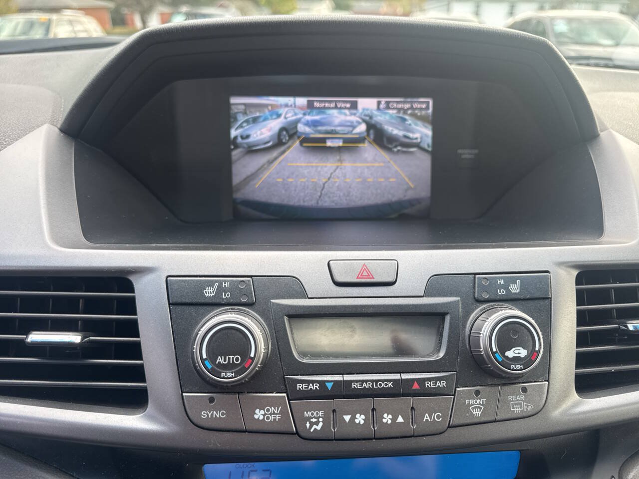 Used 2012 Honda Odyssey Touring Elite image 15