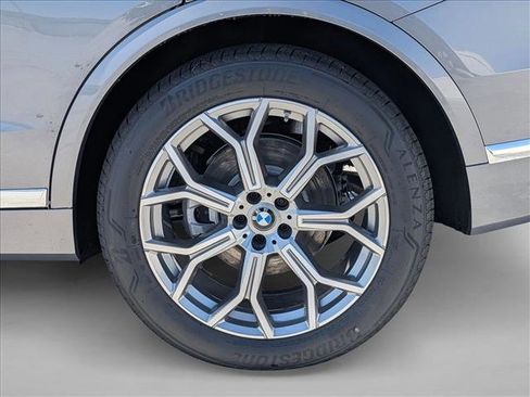 New 2026 BMW X7 xDrive40i AWD/4WD image 10