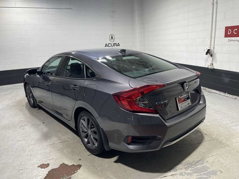 Used 2019 Honda Civic EX image 4