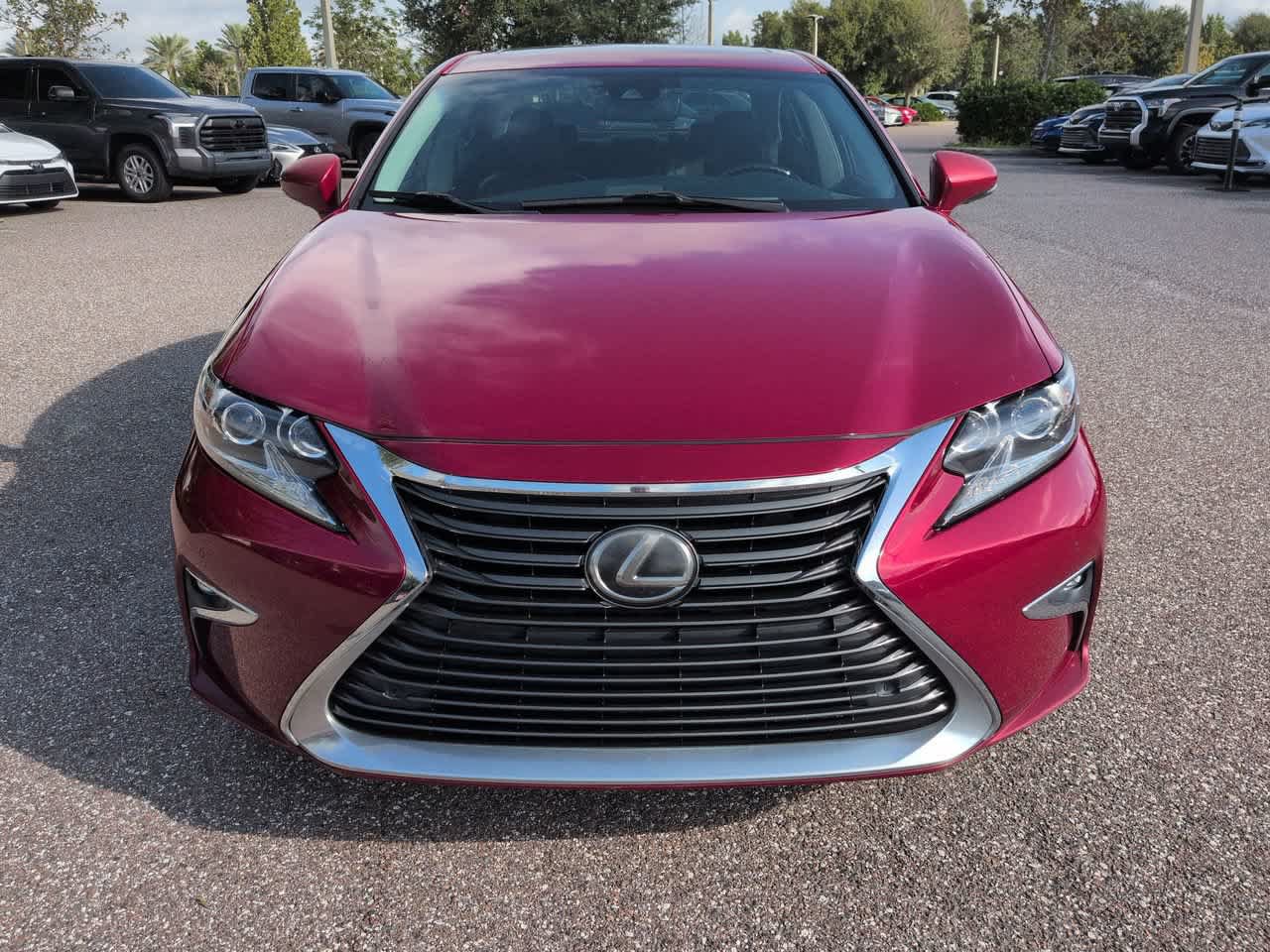 Used 2018 Lexus ES 350 w/ Luxury Package w/Wood Trim FWD image 9