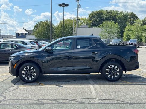 New 2026 Hyundai Santa Cruz SE image 2