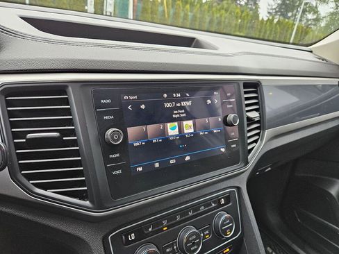 Used 2021 Volkswagen Atlas SE AWD/4WD image 25