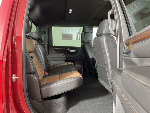 Used 2024 Chevrolet Silverado 3500 High Country w/ Technology Package image 14