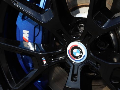 Used 2023 BMW M850i xDrive Coupe image 18