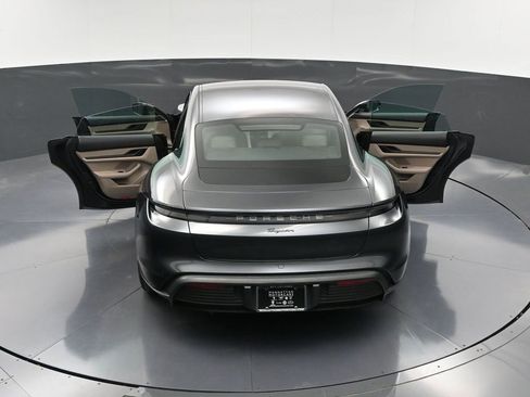 Certified 2022 Porsche Taycan image 37