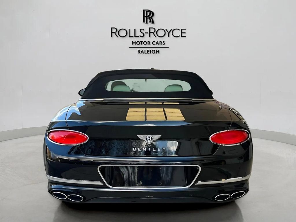 Used 2022 Bentley Continental GT AWD/4WD image 5