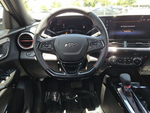 Used 2026 Chevrolet Trax RS w/ Driver Confidence Package FWD image 13