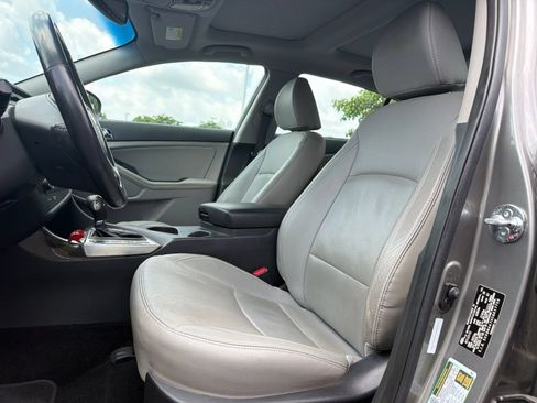 Used 2012 Kia Optima EX w/ Premium Pkg FWD image 4