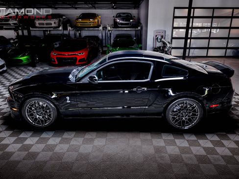 Used 2013 Ford Mustang Shelby GT500 RWD image 73