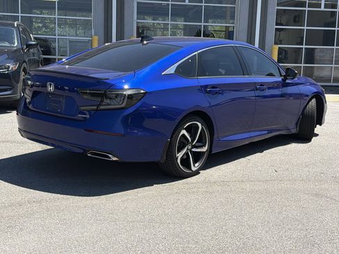 Used 2022 Honda Accord Sport image 11