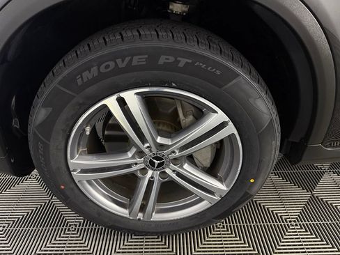 Used 2022 Mercedes-Benz GLC 300 image 12