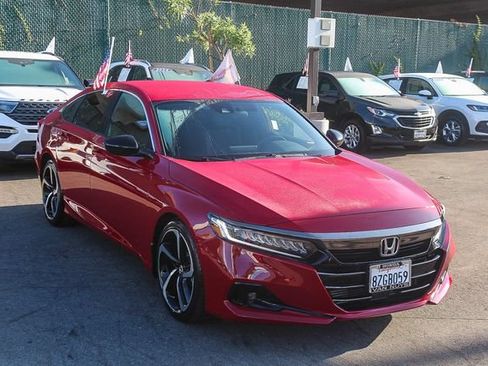 Used 2022 Honda Accord Sport image 3