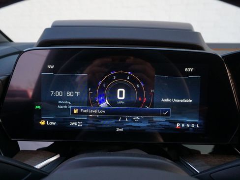 New 2026 Chevrolet Suburban High Country image 22