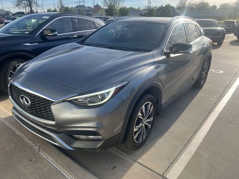 Certified 2017 INFINITI QX30 Premium w/ Navigation Package image 1