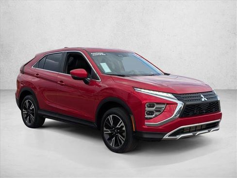 Used 2024 Mitsubishi Eclipse Cross SE AWD/4WD image 3
