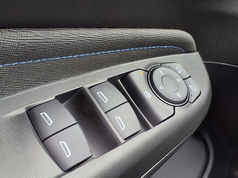 New 2026 Buick Envista Sport Touring image 13