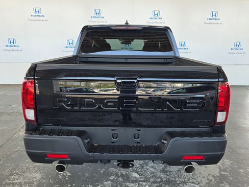 New 2026 Honda Ridgeline Sport image 33