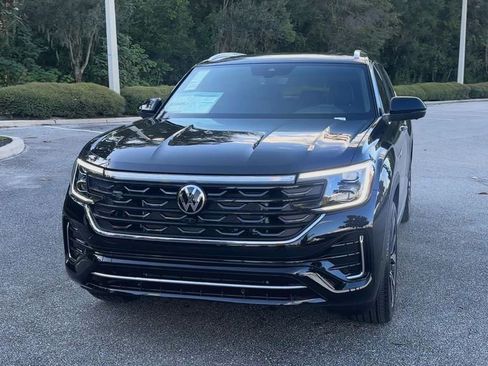 New 2026 Volkswagen Atlas Cross Sport SEL Premium R-Line image 3