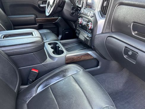 Used 2020 GMC Sierra 1500 SLT w/ SLT Premium Plus Package AWD/4WD image 18