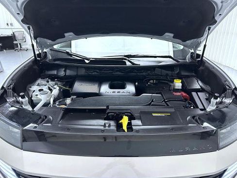 Certified 2025 Nissan Murano Platinum w/ Cargo Package AWD/4WD image 24