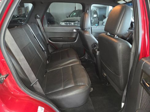 Used 2011 Ford Escape Limited image 24