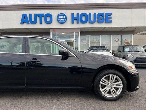 Used 2011 INFINITI G37 x Sedan AWD/4WD image 36