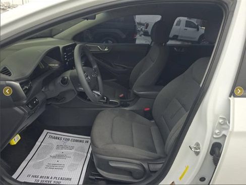 Used 2022 Hyundai Ioniq Blue FWD image 3