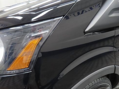 Used 2024 Ford Transit 350 XLT image 41