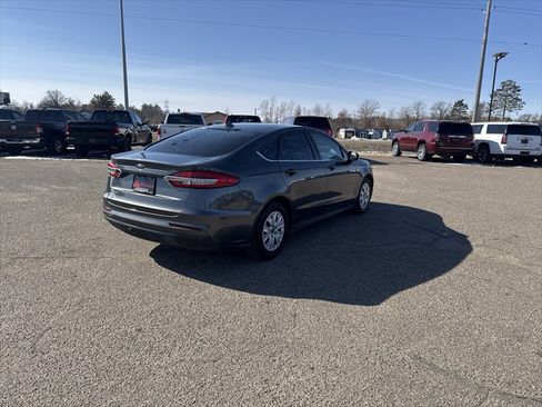 Used 2020 Ford Fusion S FWD image 4