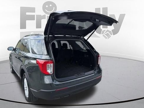 Used 2023 Ford Explorer XLT AWD/4WD image 50
